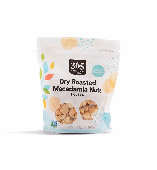 365 by Whole Foods Market, Roasted And Salted Macadamia Nuts, 8 Ounce