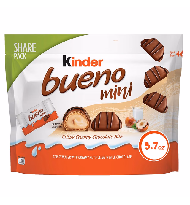 Kinder Bueno Mini, Milk Chocolate and Hazelnut Cream, Individually Wrapped Chocolate Bars, 5.7 oz, Share Size