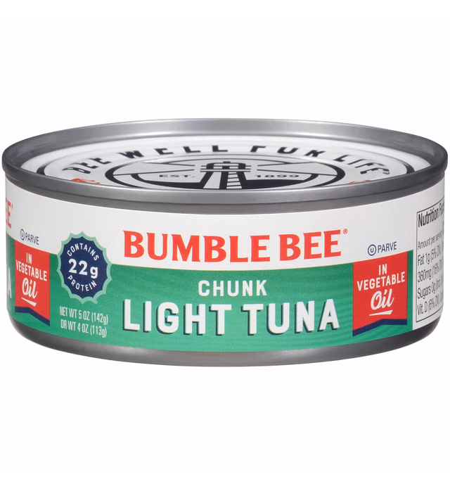 Bumble Bee Chunk Light Tuna in Oil, 5 oz Cans (Pack of 24) - Wild Caught Tuna - 22g Protein per Serving - Non-GMO Project Verified, Gluten Free, Kosher - Great for Tuna Salad and Recipes