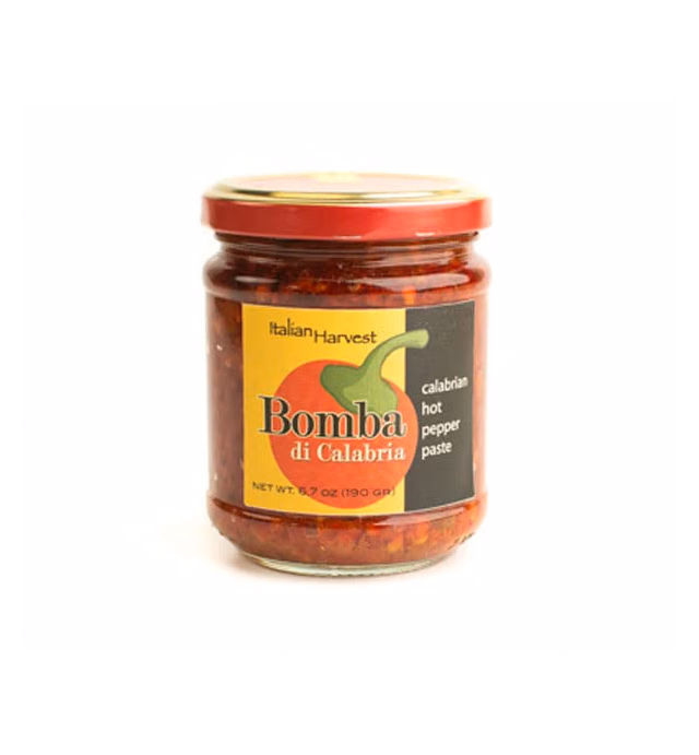 Savory Spice Calabrian Hot Pepper Paste - Italian Harvest Bomba di Calabria Chilis | Crushed Calabrian Chili Peppers, Chili Paste from Italy (6.7 oz Jar)