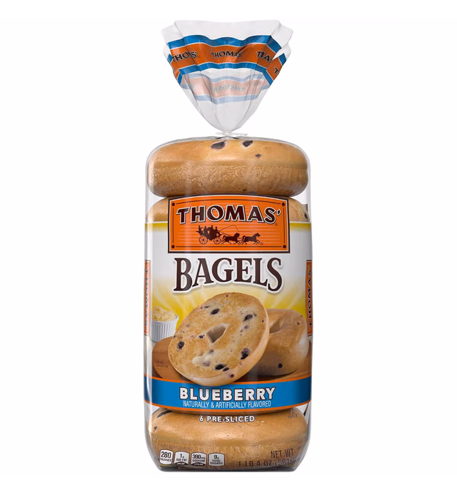 Thomas' Blueberry Soft & Chewy Pre-Sliced Bagels, 6 count, 20 oz
