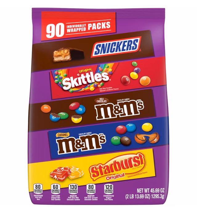 SNICKERS, M&M'S Milk Chocolate, M&M'S Caramel, SKITTLES & STARBURST Candy Variety Mix, 45.69-Ounce Bag, 90 Pieces