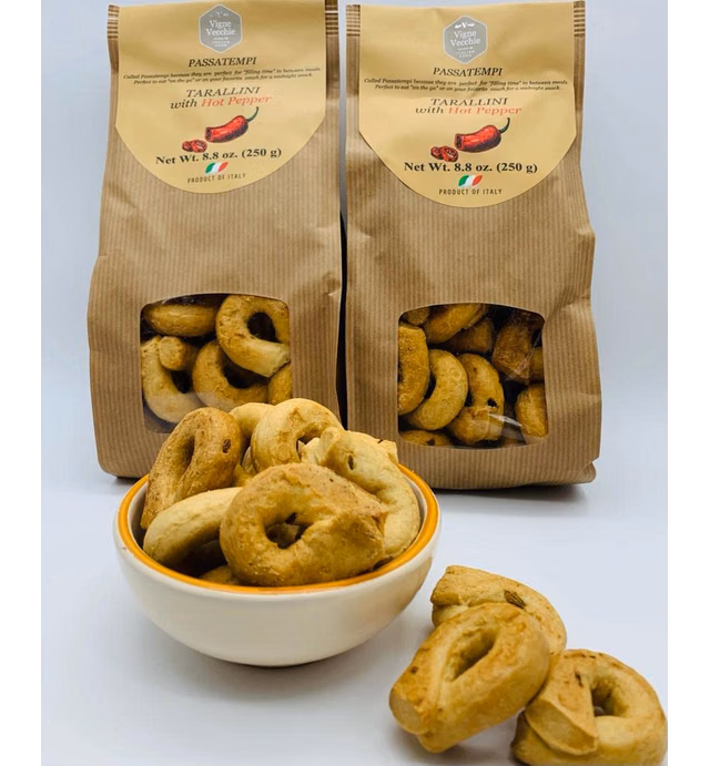 Vigne Vecchie Tarallini with Capsicum Annuum Hot Peppers (subtle heat) 8.8 oz. (2 pack), Fresh Baked Breadsticks [Imported from Italy]