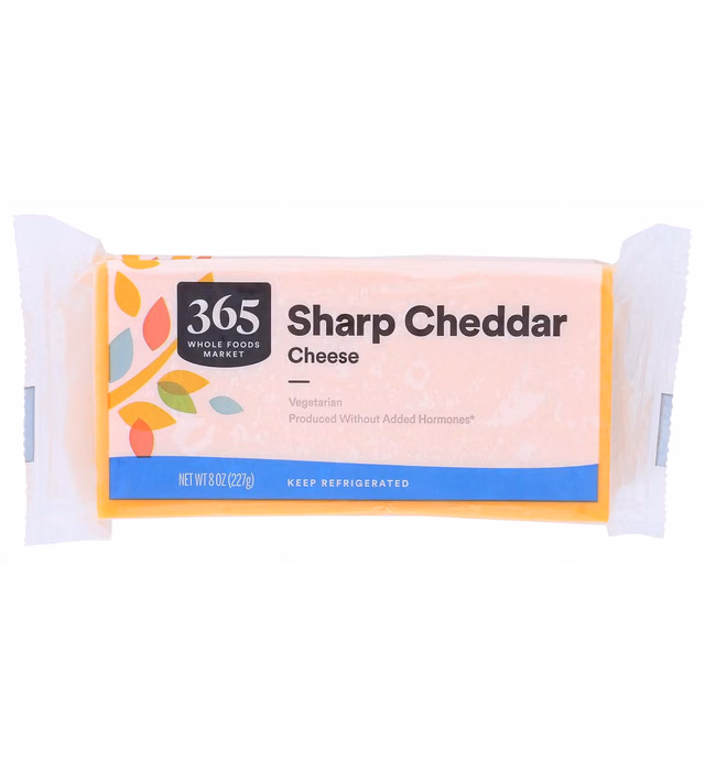 365 by Whole Foods Market, Cheddar Sharp Bar, 8 Ounce