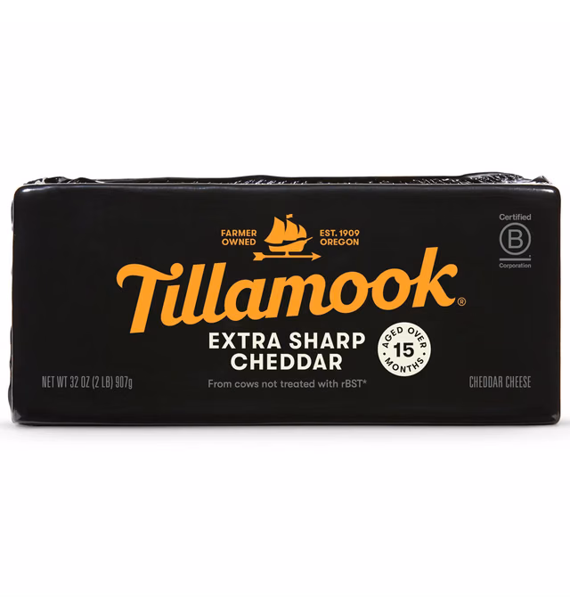 Tillamook Extra Sharp Cheddar Cheese - 32oz