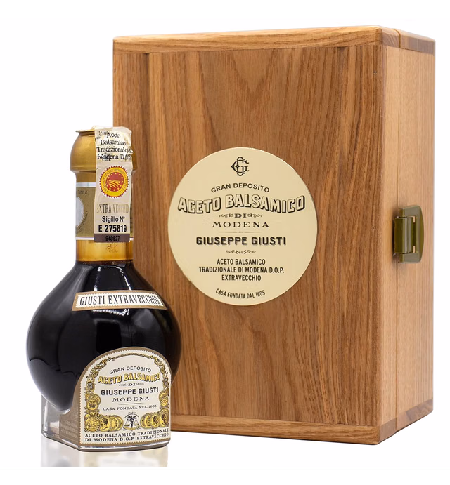Giuseppe Giusti - Balsamic Vinegar of Modena Traditional 25 year old DOP certified - Aceto Balsamico Tradizionale Extra Vecchio, 100ml