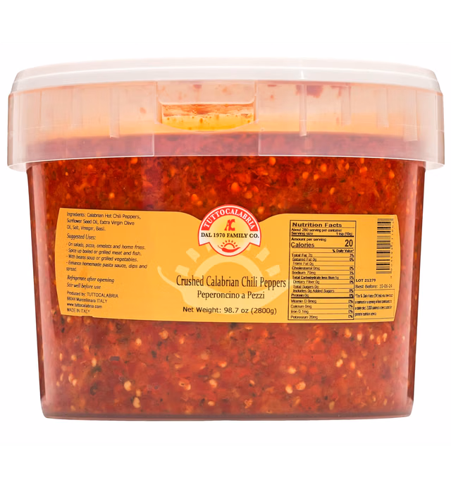 Crushed Calabrian Chili Peppers, Paste/Spread, Bulk Foodservice Tub 2.8 kg, 98.7 oz, All Natural, Non-GMO, Product of Italy, TuttoCalabria