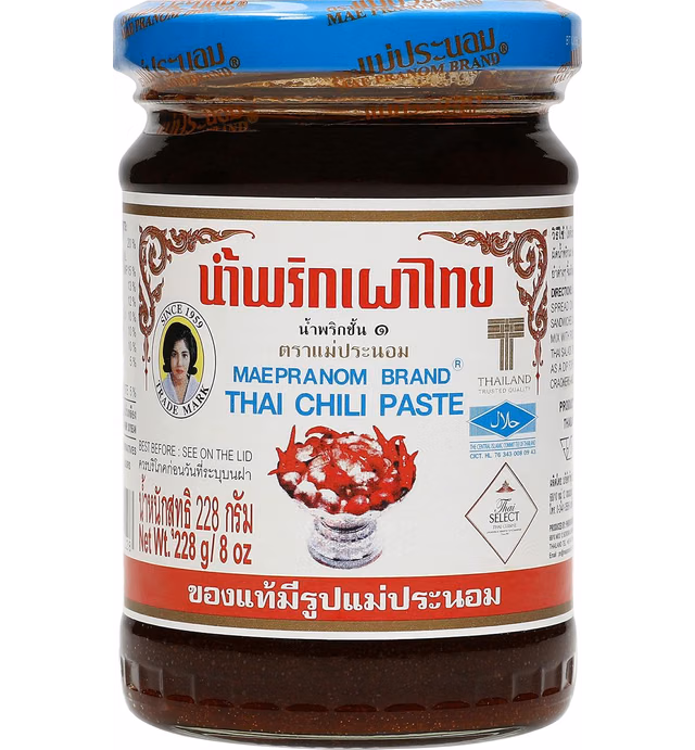 Mae Pranom Thai Chili Paste 8oz. (M) Thai Food Cooking Product of Thailand