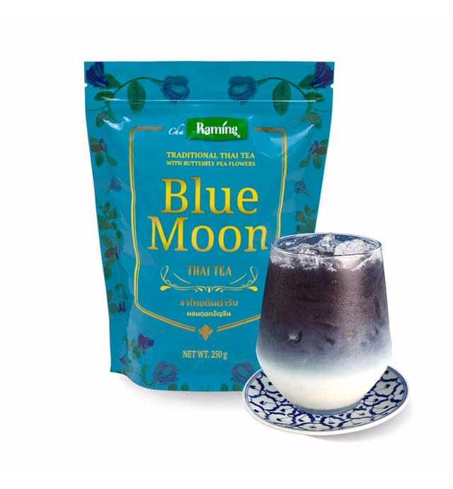Raming Blue Moon - Blue Thai tea, traditional Thai tea mix, loose leaf Assam & Butterfly pea flower, all natural, no dye, Makes Thai iced tea, milk boba tea - Original Thailand , 250g (8.8 oz)